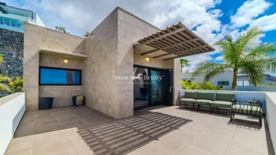 House on Calle Luxemburgo photo 23