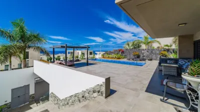 House on Calle Luxemburgo photo 4