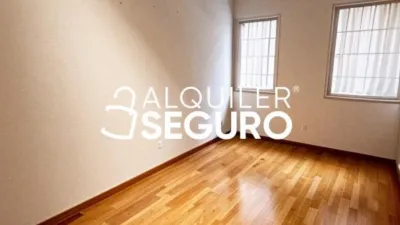 Piso en alquiler en Ciudad Lineal - Imagen 16