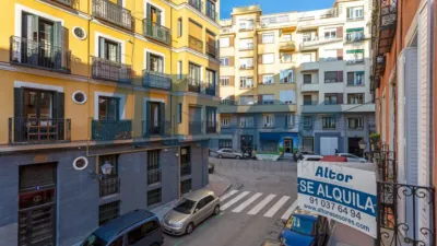 Piso en alquiler en Calle de Ilustración - Imagen 2