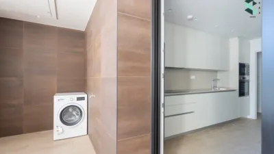 Piso en alquiler en Calle de María Lacunza, 11, Lezkairu (Pamplona - Iruña) de 1.250 €<span>/mes</span>