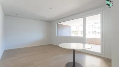 Piso en alquiler en Calle de María Lacunza, 11, Lezkairu (Pamplona - Iruña) de 1.250 €<span>/mes</span>