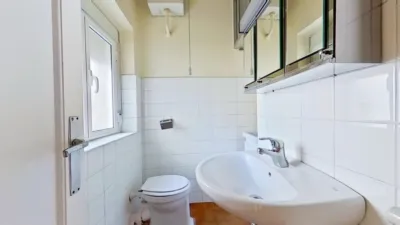 Piso en venta en Calle Raza La, La Palmera-Reina Mercedes (Distrito Bellavista-La Palmera. Sevilla Capital) de 370.000 €