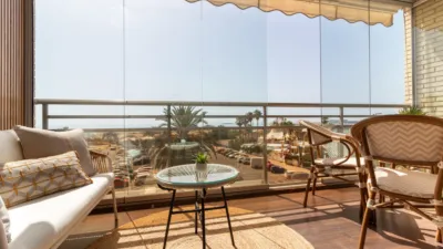 Casa en alquiler en Carrer de Buenavista, cerca de Carrer Virgen del Losar, Platja del Port de Sagunt (Distrito Port de Sagunt. Sagunt - Sagunto) de 1.500 €<span>/mes</span>