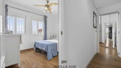Piso en venta en Calle Guadalbullón, Pineda-Pedro Salvador (Distrito Bellavista-La Palmera. Sevilla Capital) de 235.000 €