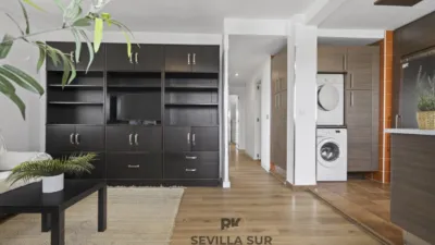 Piso en venta en Calle Guadalbullón, Pineda-Pedro Salvador (Distrito Bellavista-La Palmera. Sevilla Capital) de 235.000 €