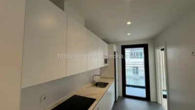 Apartment on Calle de Rodríguez Arias photo 24