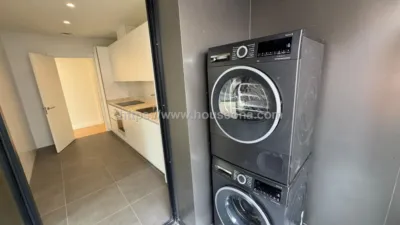 Apartment on Calle de Rodríguez Arias photo 26