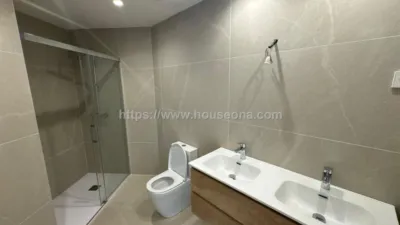 Apartment on Calle de Rodríguez Arias photo 28