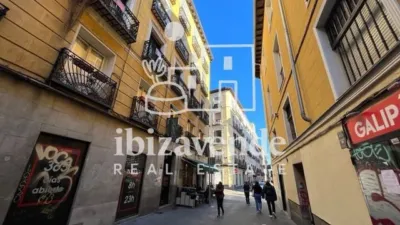 Piso en alquiler en Calle de Augusto Figueroa - Imagen 35