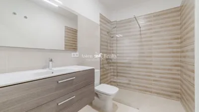 Piso en venta en Calle de Fernando Primo de Rivera, cerca de Calle Calvo Sotelo, Salamanca-Uruguay-Las Mimosas (Distrito Centro-Ifara. Santa Cruz de Tenerife Capital) de 250.000 €
