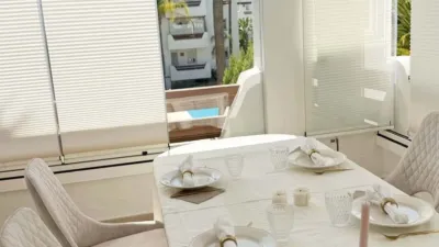 Piso en alquiler en Calle Ur Arroyo Las Cañas 8 Es:6 Pl:01 Pt:02 29680 Estep, Número 8, Selwo (Estepona) de 3.000 €<span>/mes</span>