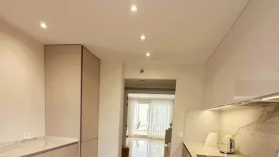 Piso en alquiler en Calle Ur Arroyo Las Cañas 8 Es:6 Pl:01 Pt:02 29680 Estep, Número 8, Selwo (Estepona) de 3.000 €<span>/mes</span>