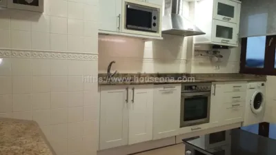 Apartment on Calle de los Pintores Zubiaurre photo 14