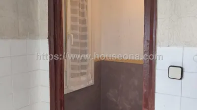 Duplex on Blas de Otero Street photo 16