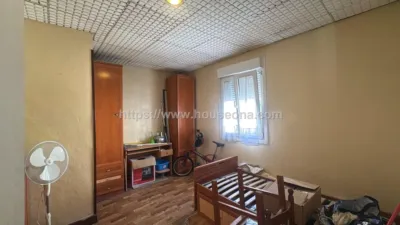 Duplex on Blas de Otero Street photo 6