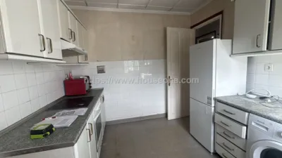 Duplex on Blas de Otero Street photo 9