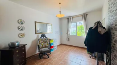 Casa – Orihuela, Mil Palmeras - Més