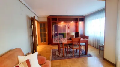 Apartment on Luis Cernuda Street photo 12