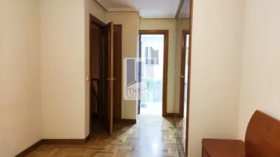 Apartment on Luis Cernuda Street photo 16