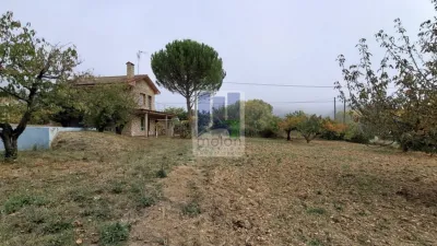 House on Valdenoceda Street photo 2