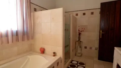 Chalet in photo 5