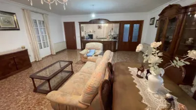 Chalet in photo 9