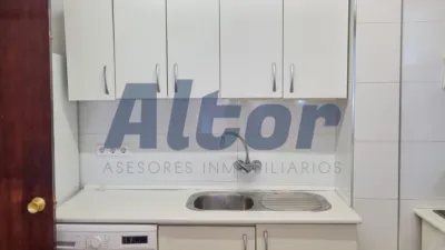Piso en alquiler en Centro - Imagen 4