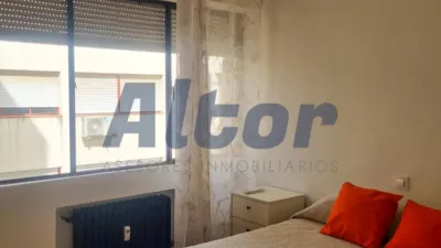 Piso en alquiler en Centro - Imagen 7