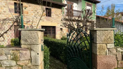 House on Calle Bº Las Conchas de Arriba, No. 26 photo 2