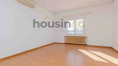 Piso en alquiler en Avenida de Alberto Alcocer - Imagen 2