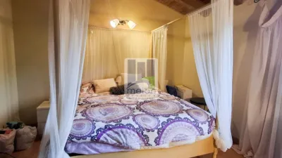 House on Zumel Street photo 15