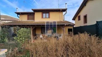 House on Zumel Street photo 8
