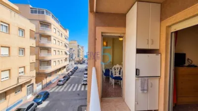 Apartment in Torrevieja photo 4