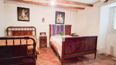 House on Calle Mansilla de Burgos photo 12