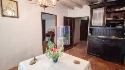 House on Calle Mansilla de Burgos photo 14