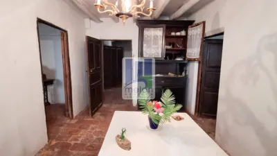 House on Calle Mansilla de Burgos photo 2