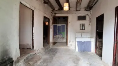 House on Calle Mansilla de Burgos photo 5