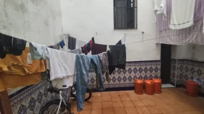 Apartment in Barrio León-El Tardón-Blas Infante photo 2