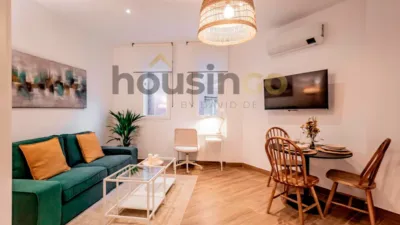 Piso en alquiler en Calle de Jordán - Imagen 2