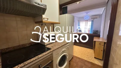 Piso en alquiler en Ciutat Vella - Imagen 4