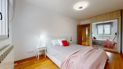 Casa en venta en Calle Lisboa, Burlada - Burlata de 543.000 €