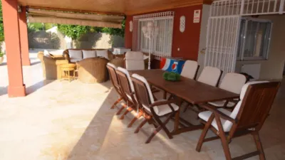 Casa – Orihuela, Mil Palmeras - Més