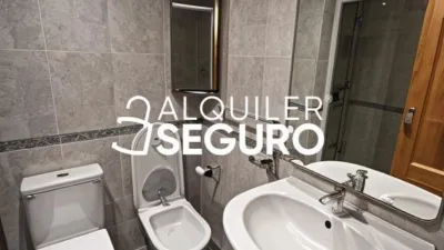 Piso en alquiler en San Blas - Imagen 13