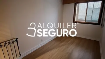 Piso en alquiler en San Blas - Imagen 3