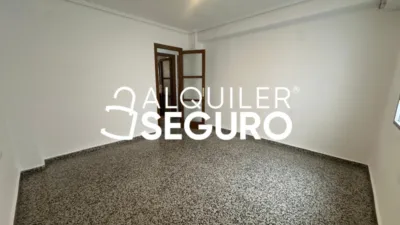 Piso en alquiler en Jesús - Imagen 3