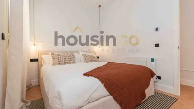 Apartment in Salamanca District photo 19