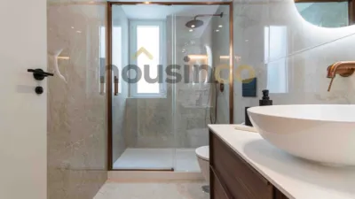 Apartment in Salamanca District photo 29