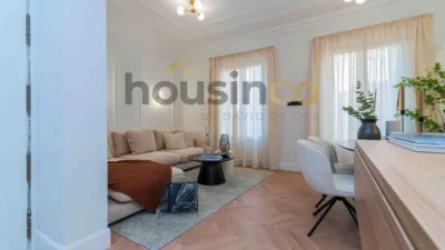 Apartment in Salamanca District photo 2