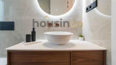 Apartment in Salamanca District photo 30